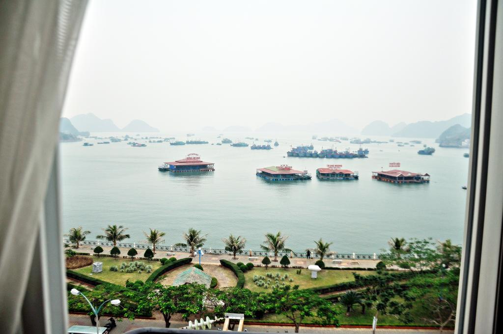 ไฮลอง โฮเต็ล กัตบา Hotel Dong Khe Sau ภายนอก รูปภาพ